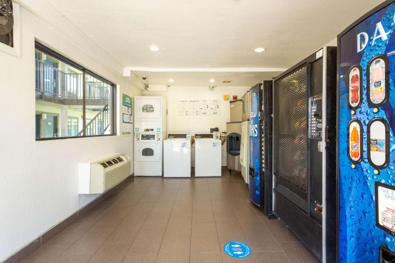 Motel 6-Camp Springs, Dc - South קאמפ ספרינגס מראה חיצוני תמונה