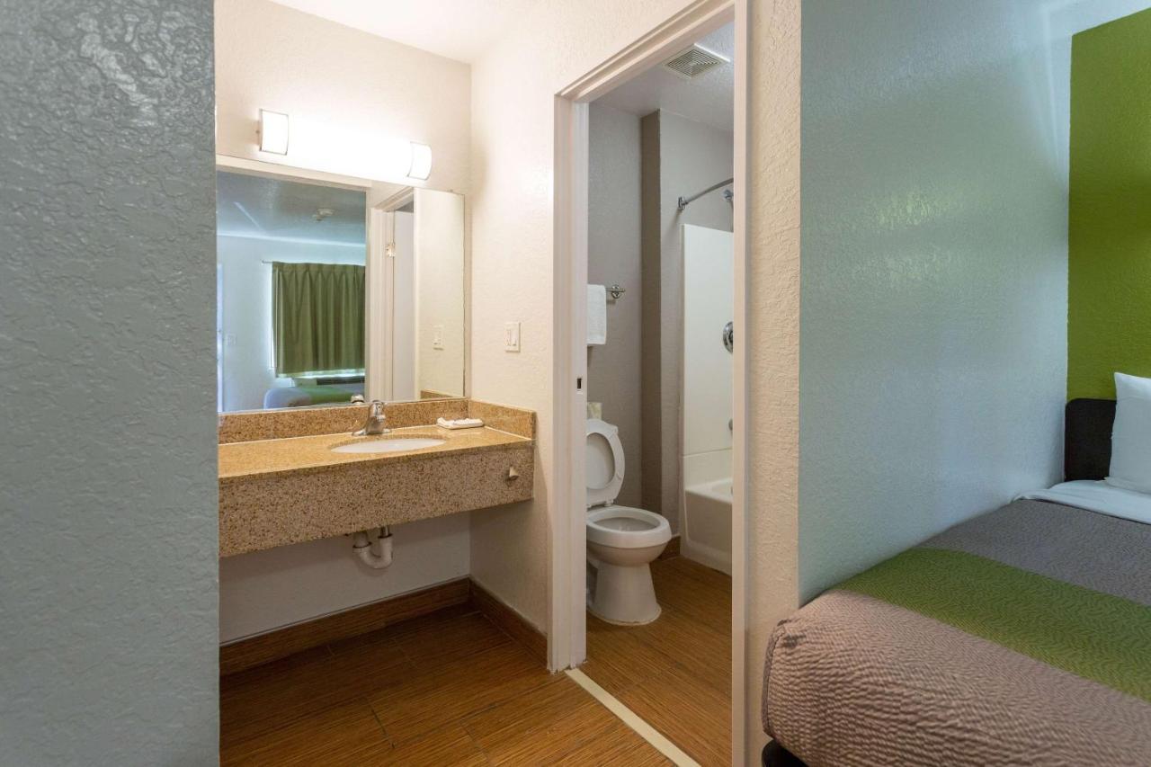 Motel 6-Camp Springs, Dc - South קאמפ ספרינגס מראה חיצוני תמונה