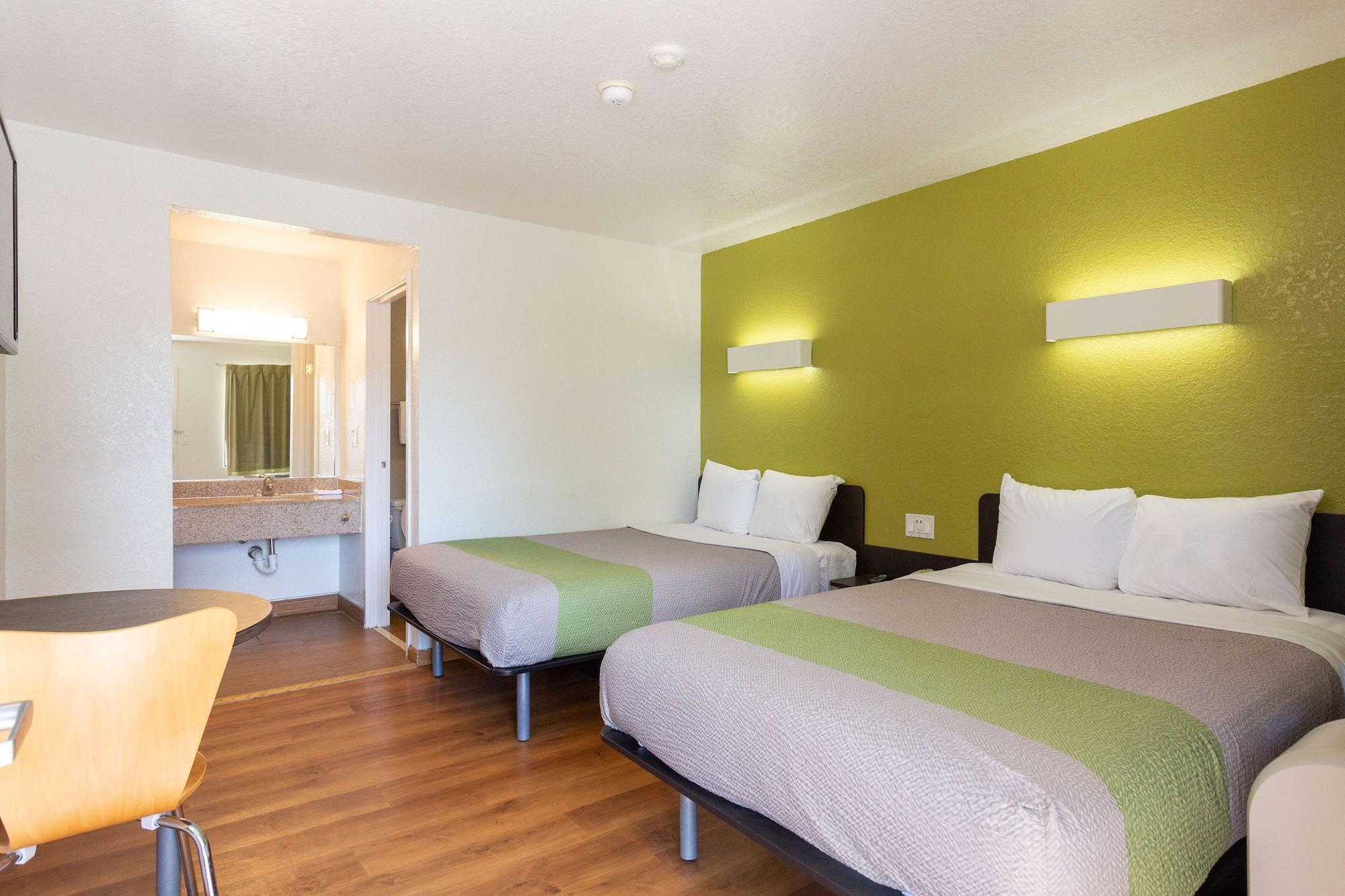 Motel 6-Camp Springs, Dc - South קאמפ ספרינגס מראה חיצוני תמונה