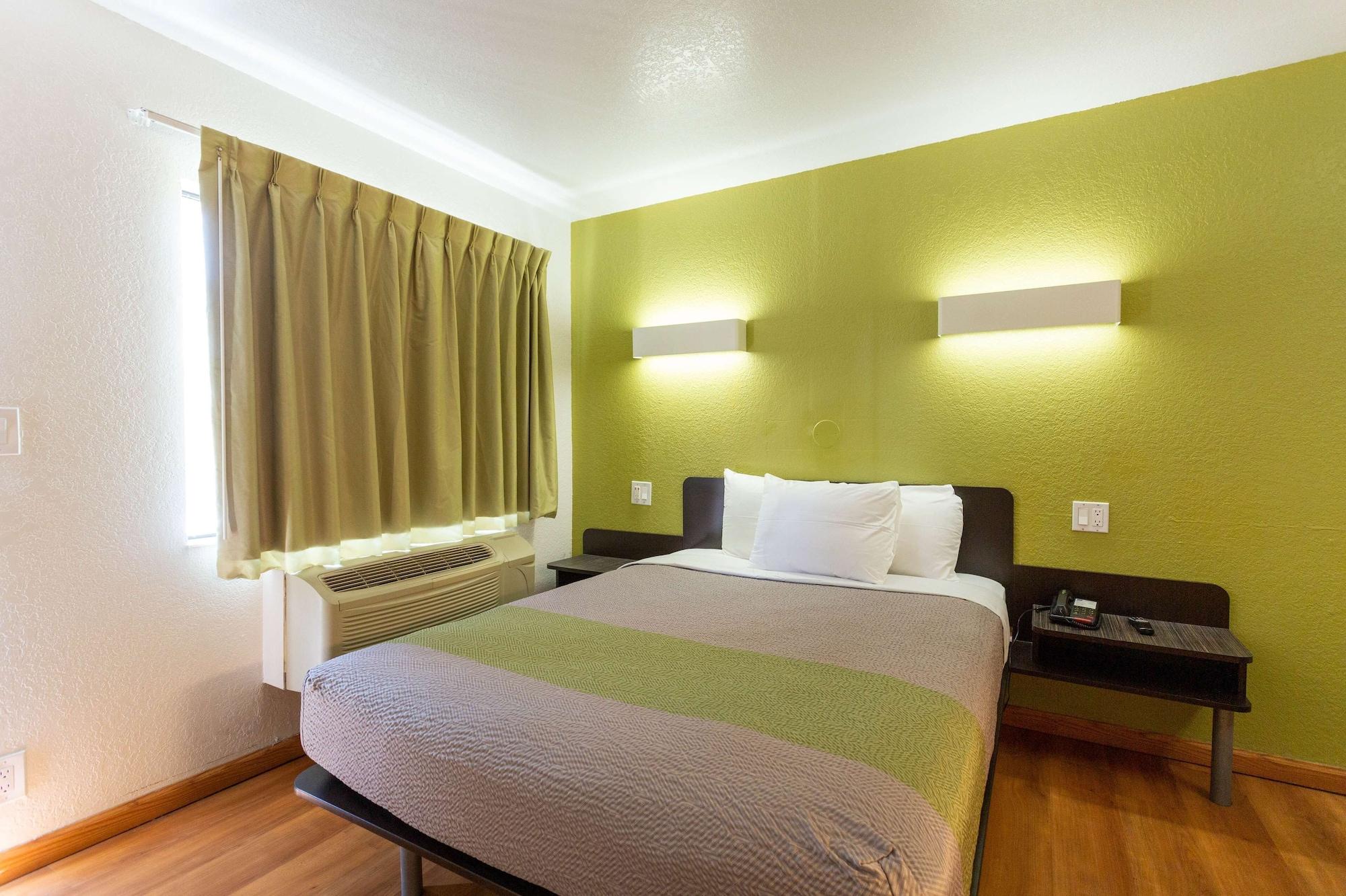 Motel 6-Camp Springs, Dc - South קאמפ ספרינגס מראה חיצוני תמונה