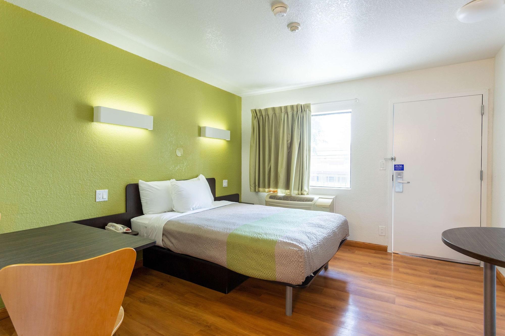 Motel 6-Camp Springs, Dc - South קאמפ ספרינגס מראה חיצוני תמונה