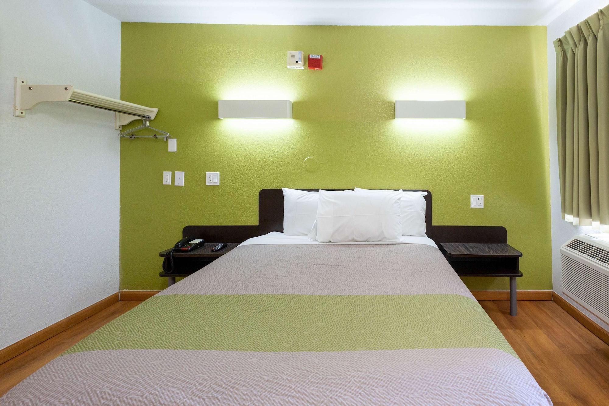 Motel 6-Camp Springs, Dc - South קאמפ ספרינגס מראה חיצוני תמונה