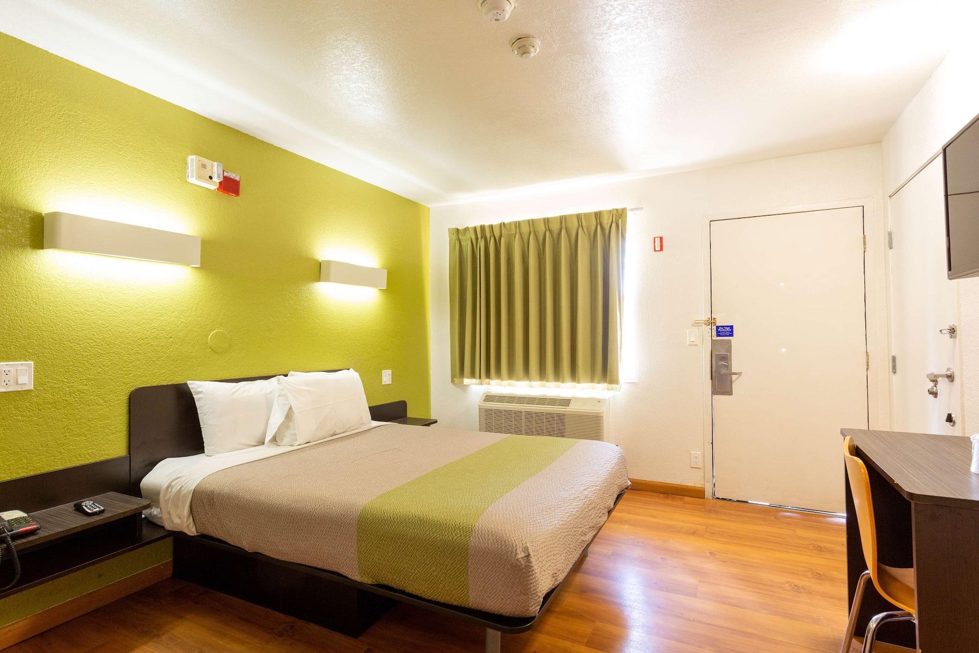 Motel 6-Camp Springs, Dc - South קאמפ ספרינגס מראה חיצוני תמונה