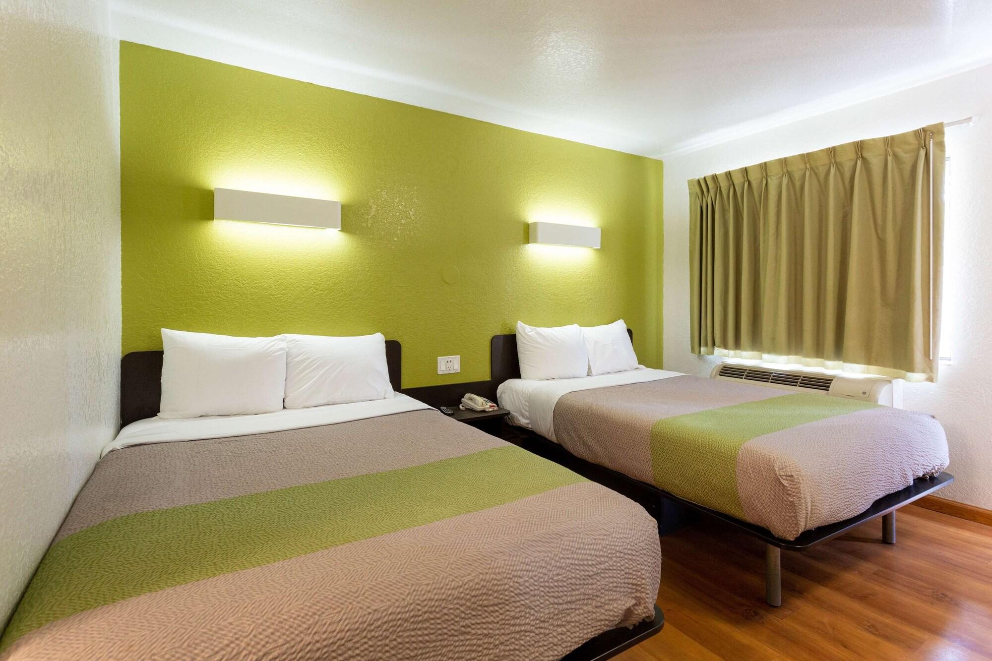 Motel 6-Camp Springs, Dc - South קאמפ ספרינגס מראה חיצוני תמונה