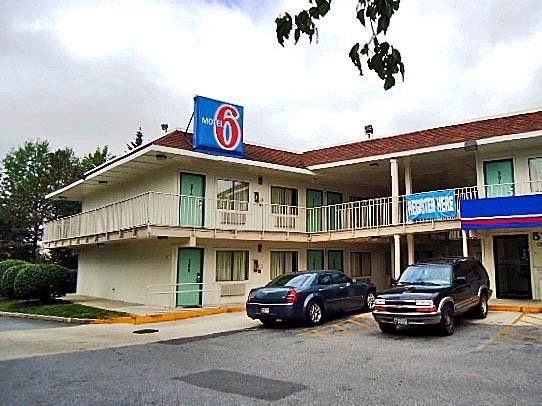 Motel 6-Camp Springs, Dc - South קאמפ ספרינגס מראה חיצוני תמונה