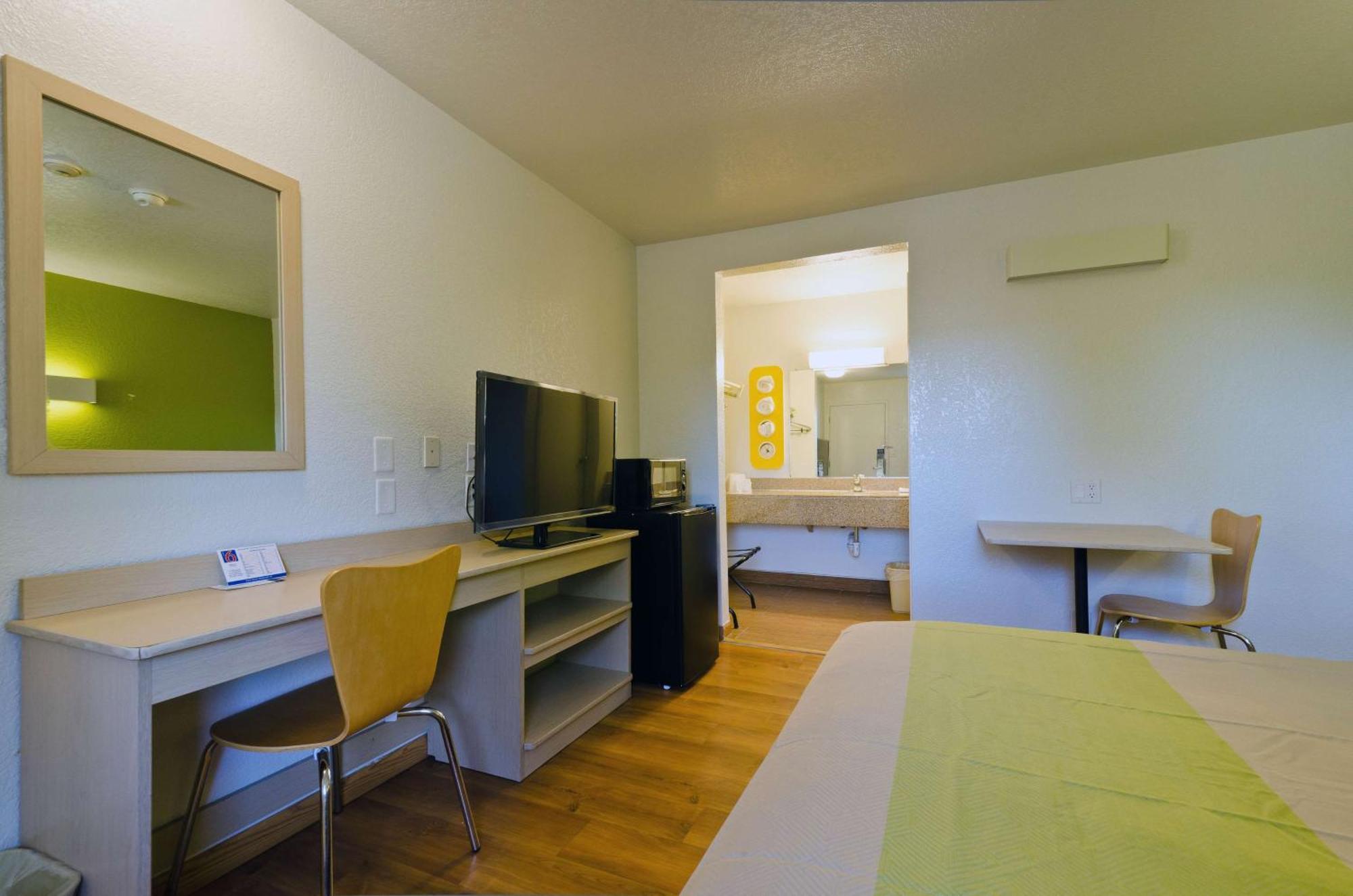 Motel 6-Camp Springs, Dc - South קאמפ ספרינגס מראה חיצוני תמונה